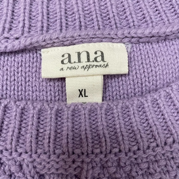 Lavender Sweater Vest - Picture 5 of 11